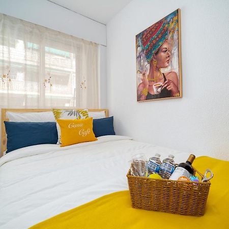 B Casacafe Madrid Pozuelo 2 Bano Fuera De La Habitacion O Compartido Pozuelo de Alarcón Dış mekan fotoğraf