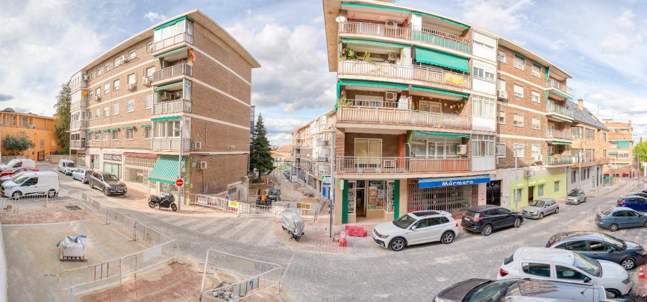 B Casacafe Madrid Pozuelo 2 Bano Fuera De La Habitacion O Compartido Pozuelo de Alarcón Dış mekan fotoğraf